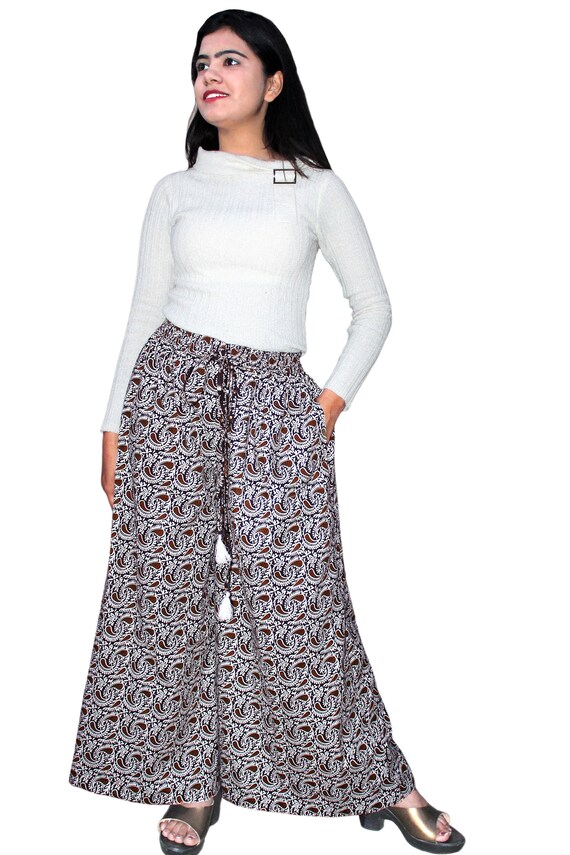 Brown \u0026 White Paisley Print Cotton 