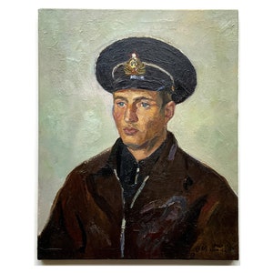Antique original oil painting on canvas Portrait of a man by Ukrainian artist V.Iskam, 1960s, Wall art, Portrait of a pilot, Male portrait