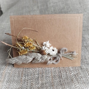 10 handmade place cards with dried flowers, wedding  table decor, party decor, rustic dried flowers place cards