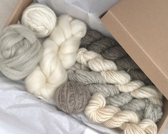 Weaver's Delight Fibre Box Gift  - 300/550g British Wool Tops and Handspun yarn / Weaving / Tapestry / Fibre Arts