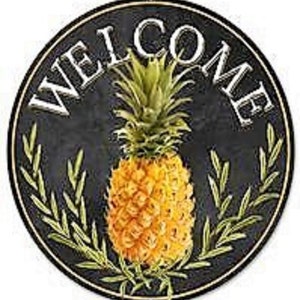 12 Inch Welcome Pineapple Wreath Sign, Round Sign with Pineapple, Wreath Attachment, Door Hanger, Welcome Sign, Round Metal Sign, Pineapple