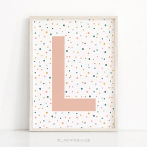 Arte de pared de letras imprimibles, impresión de guardería, arte de habitación para niñas, decoración de guardería de coral, impresión de letra L, carta inicial para guardería, arte de pared de coral