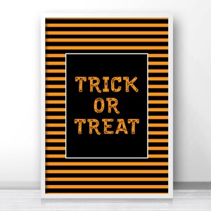 Trick Or Treat Halloween Print, Halloween Printables, Instant Download Halloween Art, Digital Halloween Party Decor, Trick Or Treat Print