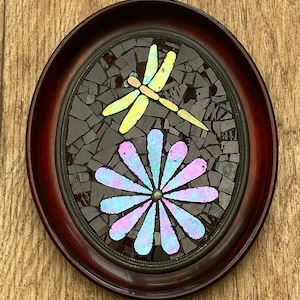 Dragonfly Mosaic Art: Iridescent Glass Floral in Vintage Frame