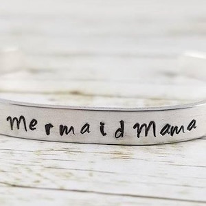 Mermaid Mama cuff bracelet, Mermaid bracelet, Mermaid jewelry, Mother&#39;s jewelry, Ocean bracelet, beach jewelry, Mermaid Mom gift