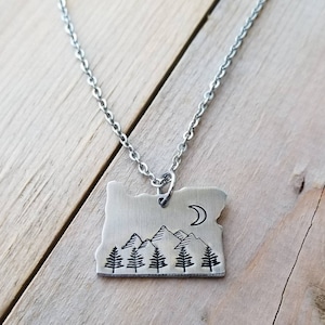 Oregon necklace, oregon state outline necklace, oregon jewelry, mountain necklace