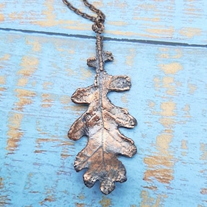 Hoja de Senecio cineraria de cobre electroformado