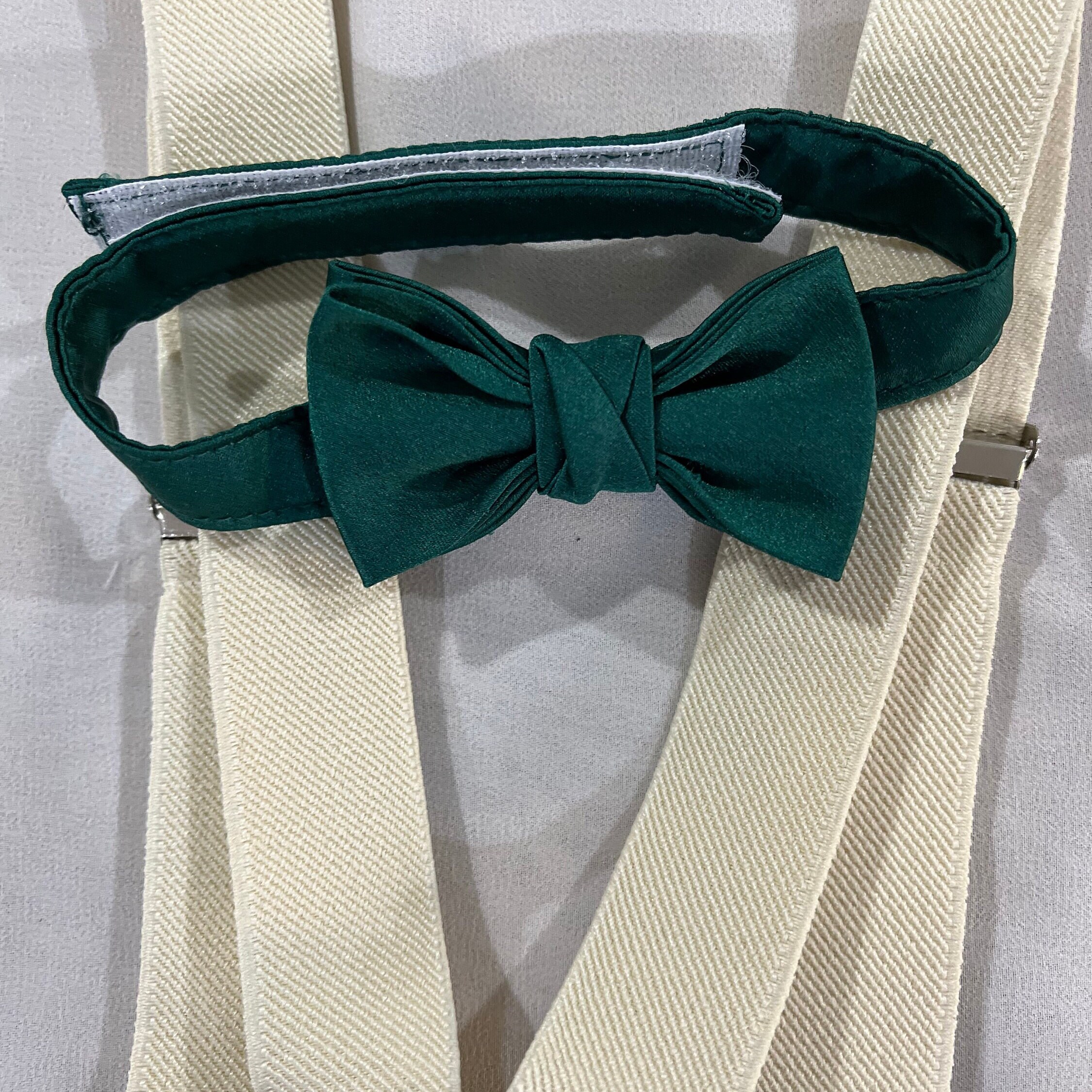 DQT Jungen Fliege – Vorgebunden, Verstellbar, Elegante Hochzeits- & Business-Accessoires