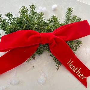 Fiocchi di velluto personalizzati, ideali per segnaposto, fiocchi per capelli o decorazioni per l'albero di Natale