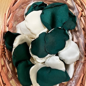 Forest Green Wedding Petals Luxury Confetti Table Scatter Sustainable Reusable Table Decor, Flower Girl Satin Petals,Aisle Runners, Handmade