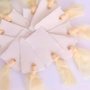 Marques de lieu de mariage ruban citron, paramètres de table vierges noeud en mousseline de soie jaune citron, cartes de visite ruban pour table de mariage, dîners événements