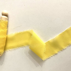 Sonnengelbes helles ausgefranstes Chiffonband, für Ihren Hochzeitsstrauß, Handfasten, Veranstaltungsortdekor, Einladungen, flach gelegte Fotos, Gedecke