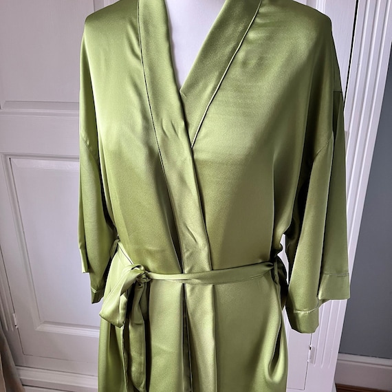 Personalised dressing hotsell gown silk