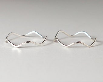 Círculo ondulado Anillo de plata, Anillo delicado Anillo delgado Anillo casual Lindo Anillo diminuto Anillo minimalista Joyería Regalo Mamá Hija Hermanas Mujeres Bff Menores de 30 años