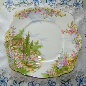 Kentish Rockery - Cake Plate - Royal Albert Bone China England - Scenic - Garden of England