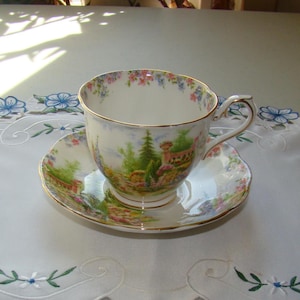 Kentish Rockery - 2 Piece Set - Royal Albert Bone China England - Scenic - Garden of England