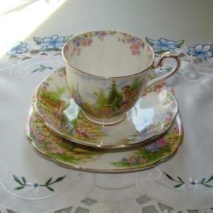 Kentish Rockery - 3 Piece Set - Royal Albert Bone China England - Scenic - Garden of England