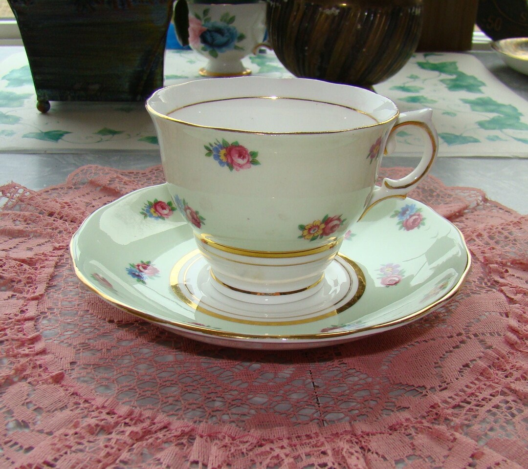 Colclough tea cup hotsell