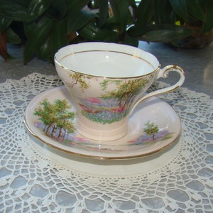 Aynsley - English Bone China - Vintage Tea Cup and Saucer - Pale Pink with Gold Trim - Hand Painted Scenic Picture