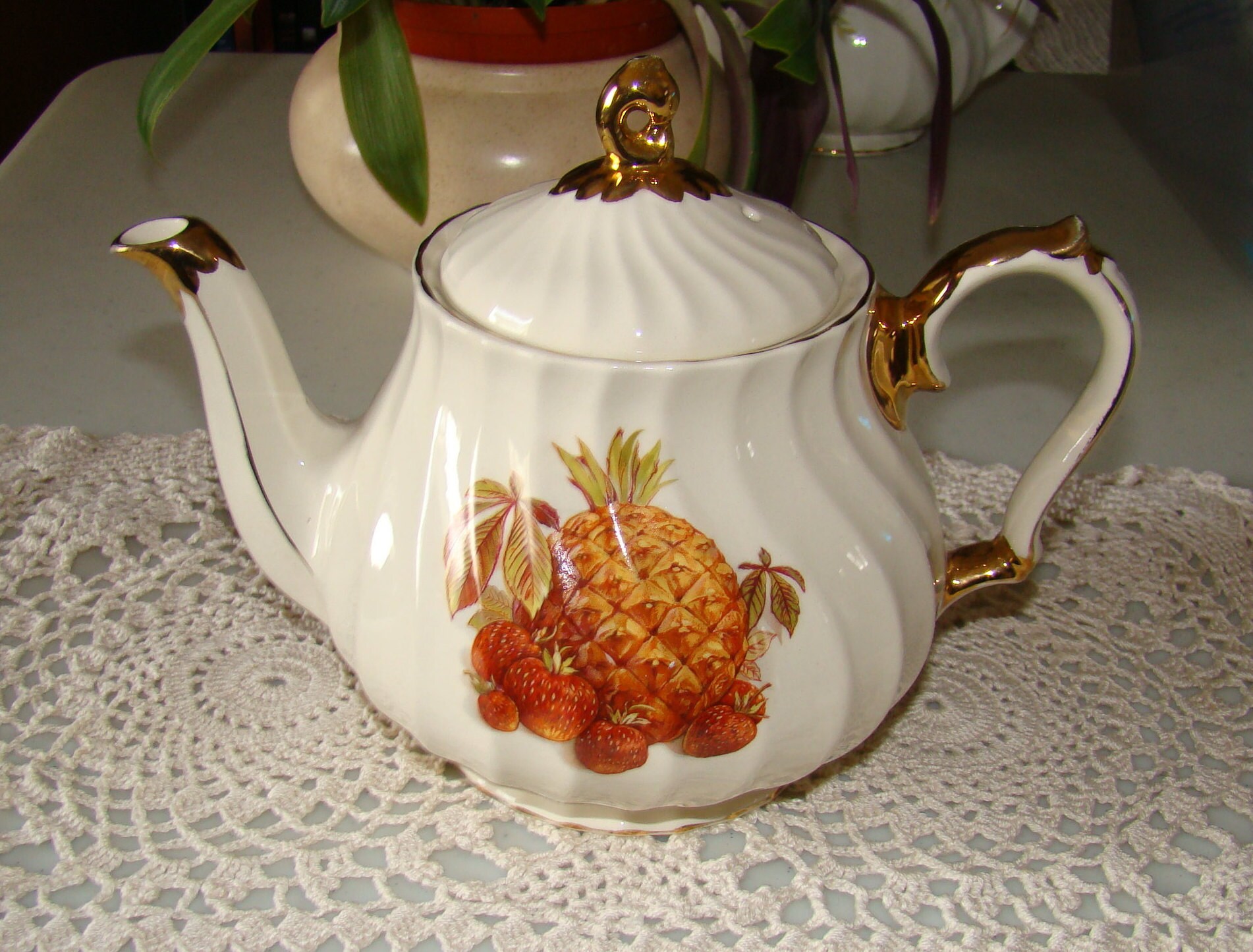 錫製アンティークポット Sadler 7837 - Vintage English Teapot - Spiral with Pineapple