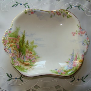 Kentish Rockery - Bob-Bon Dish - Royal Albert Bone China England - Scenic - Garden of England