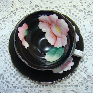 Ohashi Made in Japan - Hand Painted Vintage Scalloped Tea Cup and Saucer - Large Pink Flowers and Leaves on a Black Background