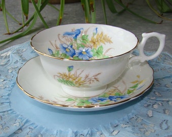 Hammersley & Co - England - Large Tea Cup and Saucer - Blue Flowers