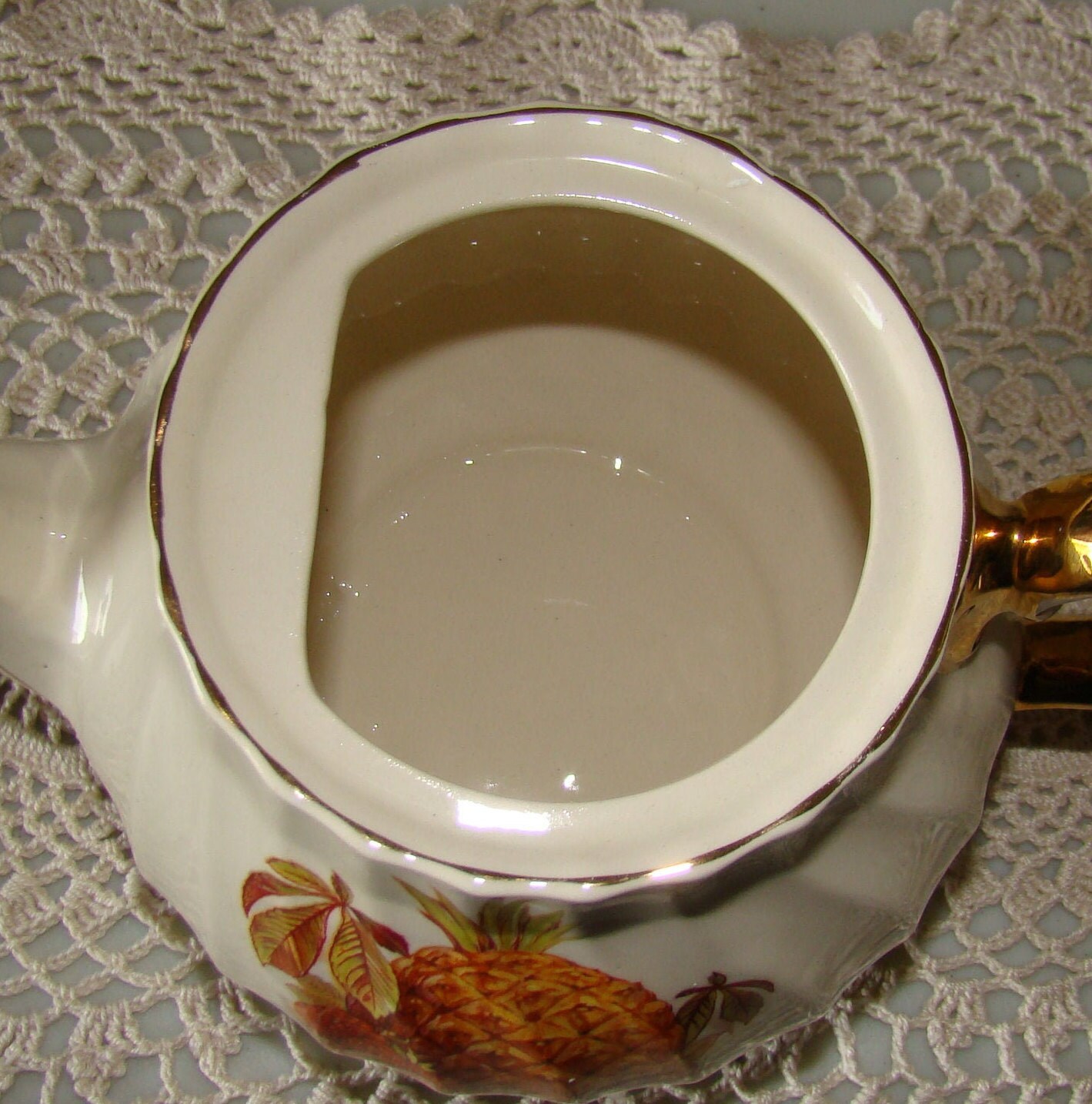 Sadler 7837 - Vintage English Teapot - Spiral with Pineapple