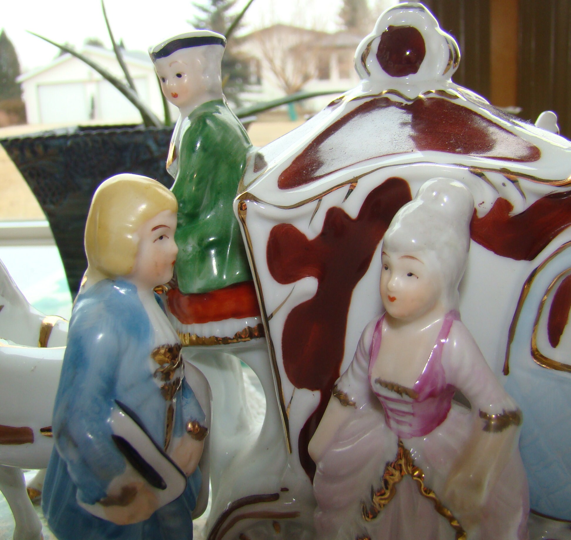 カポディモンテ　CAPODIMONTE 、馬車を引く紳士とプリンセス Capodimonte Horse | eBay