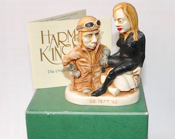 1998 Harmony Kingdom "Leather Anniversary" Royal Watch Collector's Club Figurine MINT
