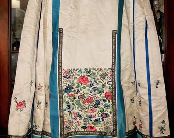 Qing Han-Chinese Woman's Qun (裙) Embroidered Semiformal Silk Wrap-Around Skirt Peking Knots