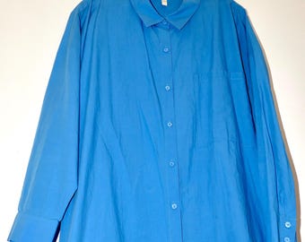 Camisa clásica de cuello alto Eileen Fisher, talla 1X, de popelina de algodón orgánico lavado, color azul calipso.