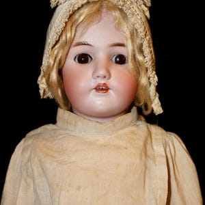 Jolie Poupée Ancienne - Tête Biscuit Heinrich Handwerck - Hauteur 43 Cm