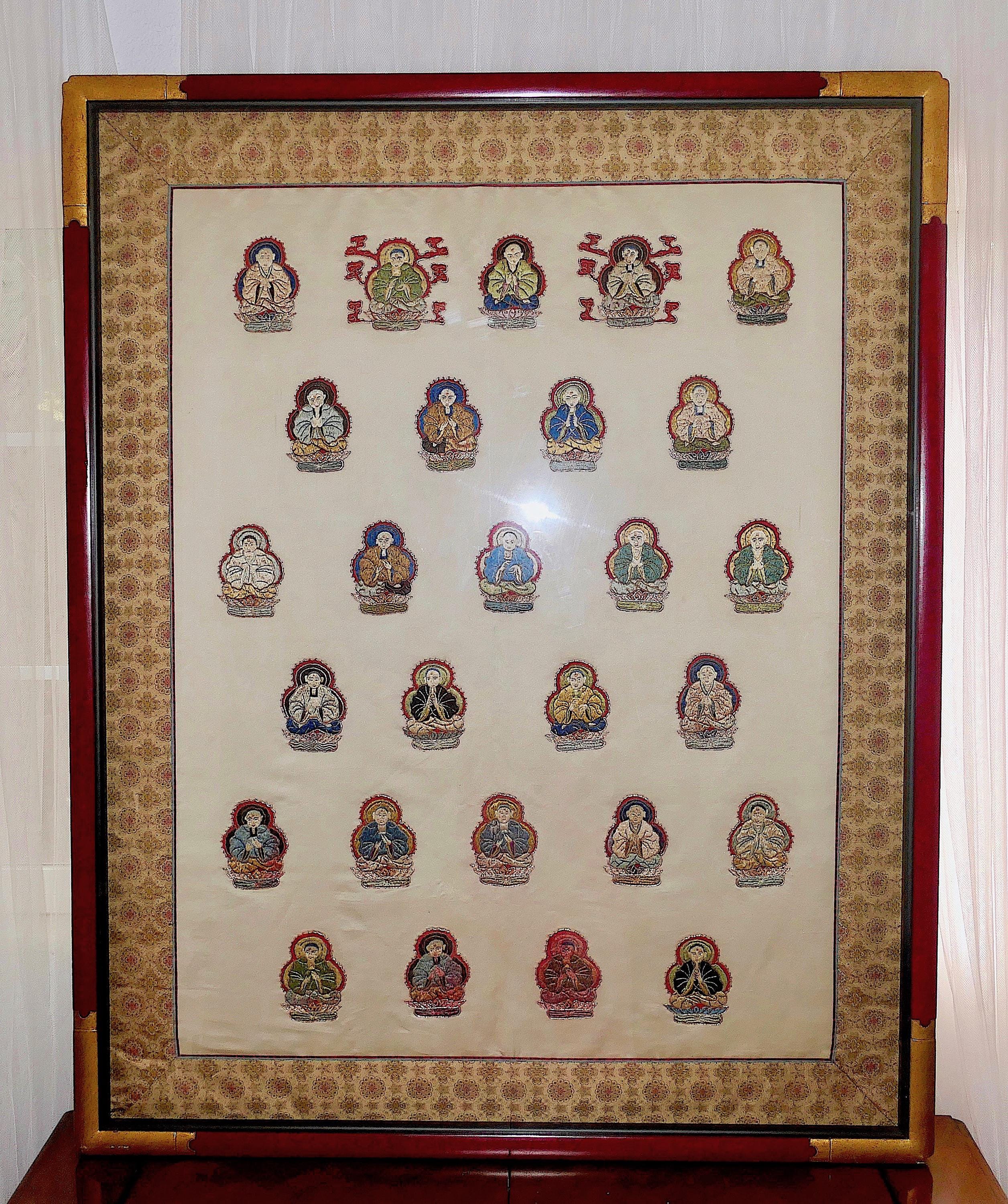 中国古玩・清代（清朝期） embroidery of 刺繍古裂（絹地）・Old 清朝