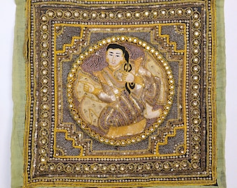 「カラガ（Kalaga）」刺繍ヴィンテージ・タペストリー Vintage Burmese Kalaga Tapestry: Embroidered Ramayana Wall Art (H