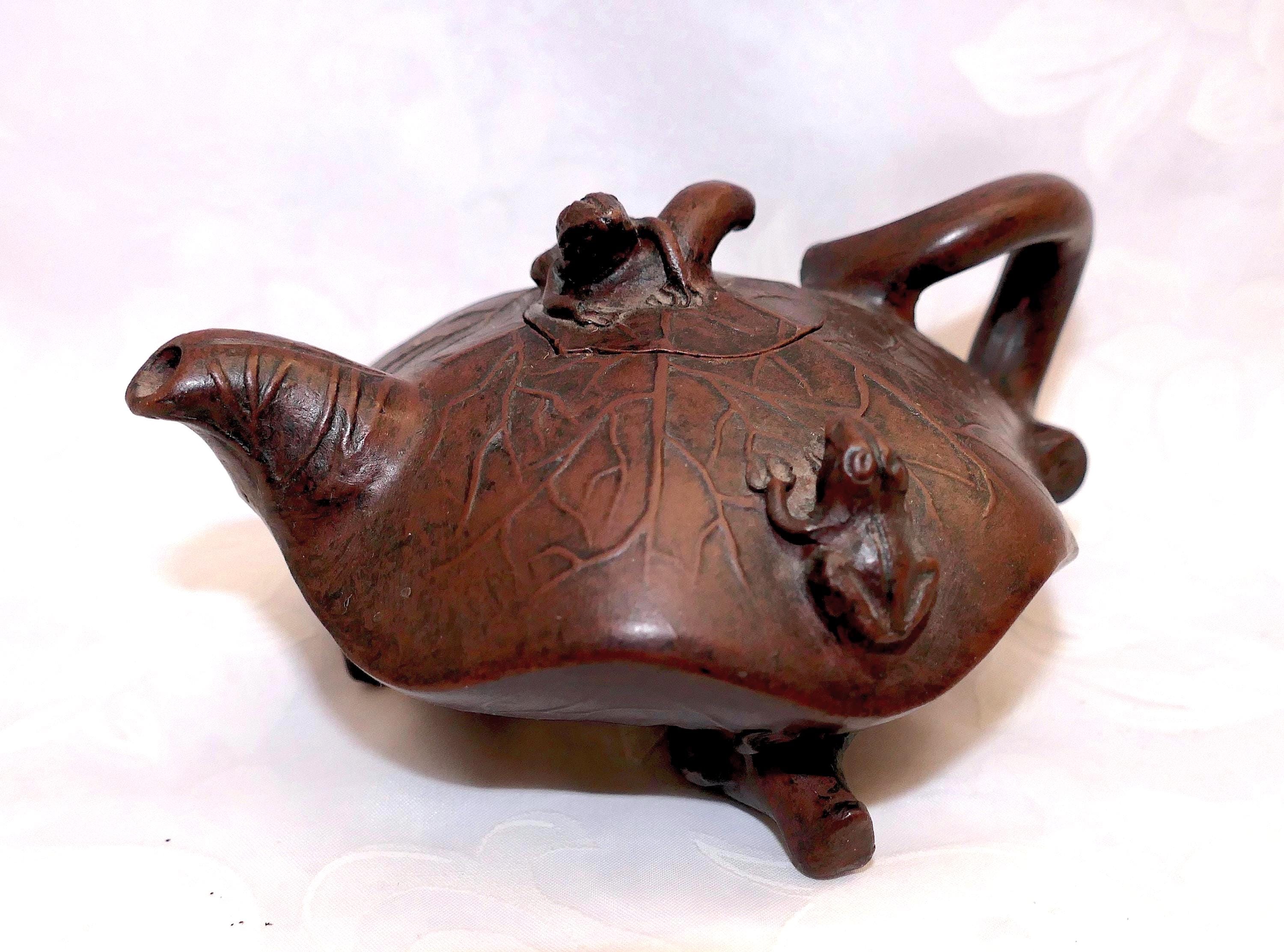 Vintage Chinese Yixing ZISHA Five FROGS 宜興紫砂五蛙壺 Teapot