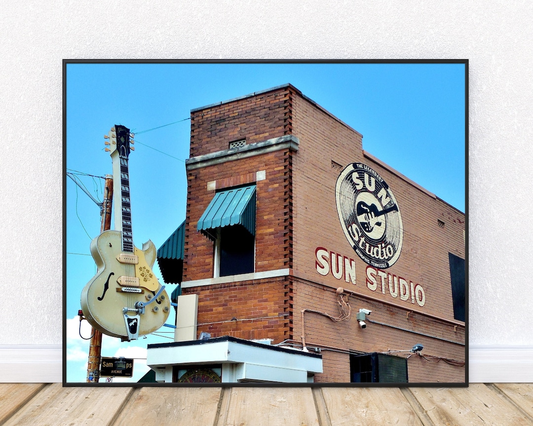 アート・デザイン・音楽 From Matt Black to Memphis アート・デザイン・音楽 From Matt Black to Memphis This