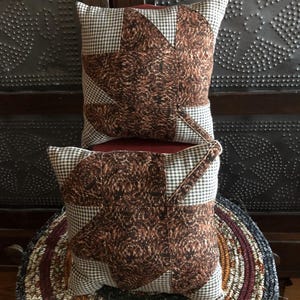 Set of 2 Patchwork 7” x 7” pillow cupboard tucks/bowl filler. Leaf Design.