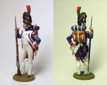 Sergeant of foot chasseurs of the Guard. France 1806 Tin soldier figure 54mm