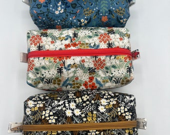 Rifle Paper Co. Zipper Pouch – Floral Boxed Bag