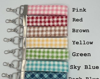 Gingham Cotton Wristlet Keychain: Quilted Plaid Keyfob