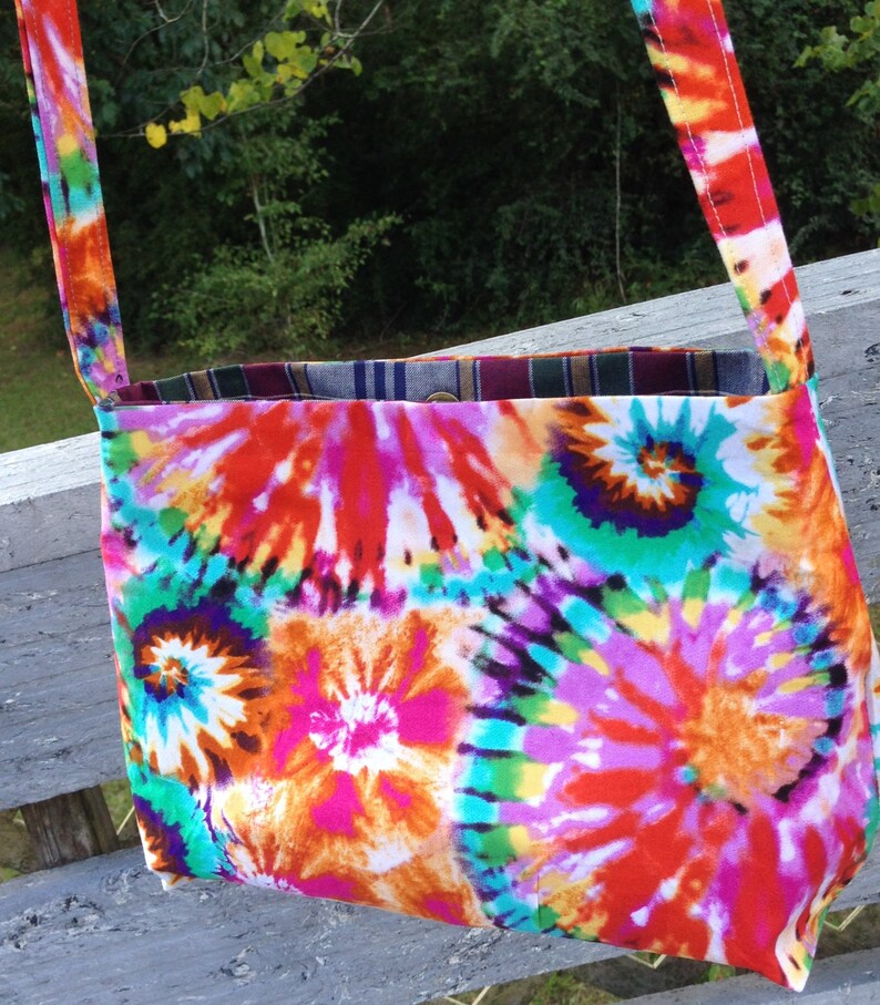 Rainbow colorful SWIRLS CROSSBODY BAG In Cotton