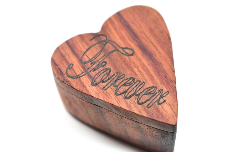 heart box girlfriend gift Ring bearer box wedding gift Wooden ring box valentine/'s gift engagement ring box Mother/'s Day gift B/&E