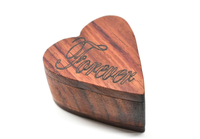 heart box girlfriend gift Ring bearer box wedding gift Wooden ring box valentine/'s gift engagement ring box Mother/'s Day gift B/&E