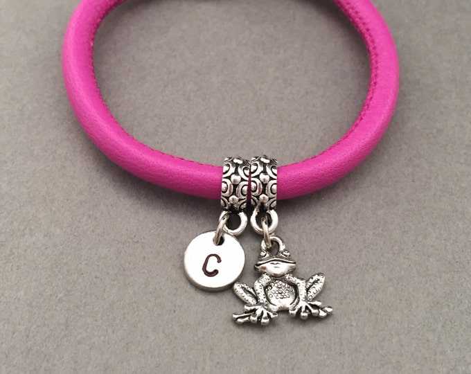 Frog leather bracelet, frog charm bracelet, leather bracelet, personalized bracelet, initial bracelet, monogram