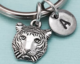 Tiger head keychain, tiger head charm, animal keychain, personalized keychain, initial keychain, initial charm, customized, monogram