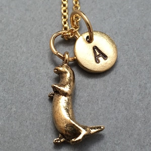 Fischotter-Halskette, Fischotter Charme, tierische Halskette, personalisierte Collier, anfängliche Halskette, ursprünglichen Charme, Monogramm