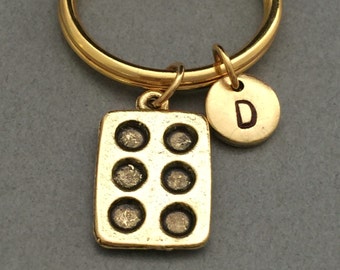 Muffinspanna-nyckelring, muffinspanna-berlock, matlagningsnyckelring, personlig nyckelring, initialnyckelring, initialberlock, anpassad, monogram