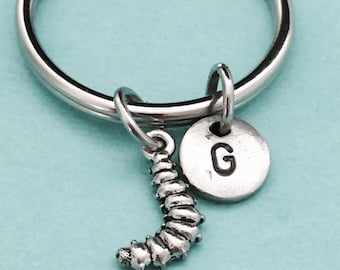 Llavero de Caterpillar, encanto de caterpillar, insectos llavero, llavero personalizado, llavero inicial, encanto inicial, modificado para requisitos particulares, Monograma