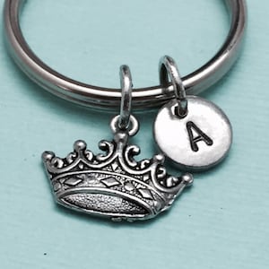 Crown keychain, crown charm, princess keychain, personalized keychain, initial keychain, initial charm, customized, monogram